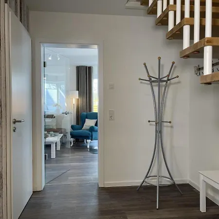 Am Kutterhafen 21 - Haus Joost Ferienhaus *